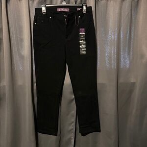 Gloria Vanderbilt (Swan Series Amanda) Elegant Black Jeans